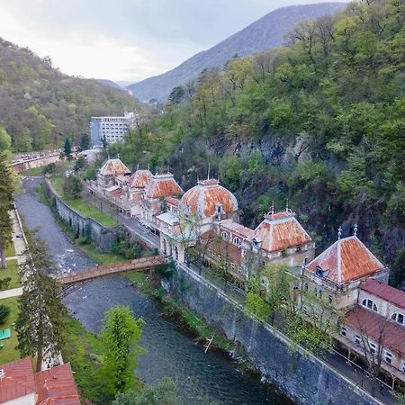 Apartament Nectaria Baile Herculane Bagian luar foto