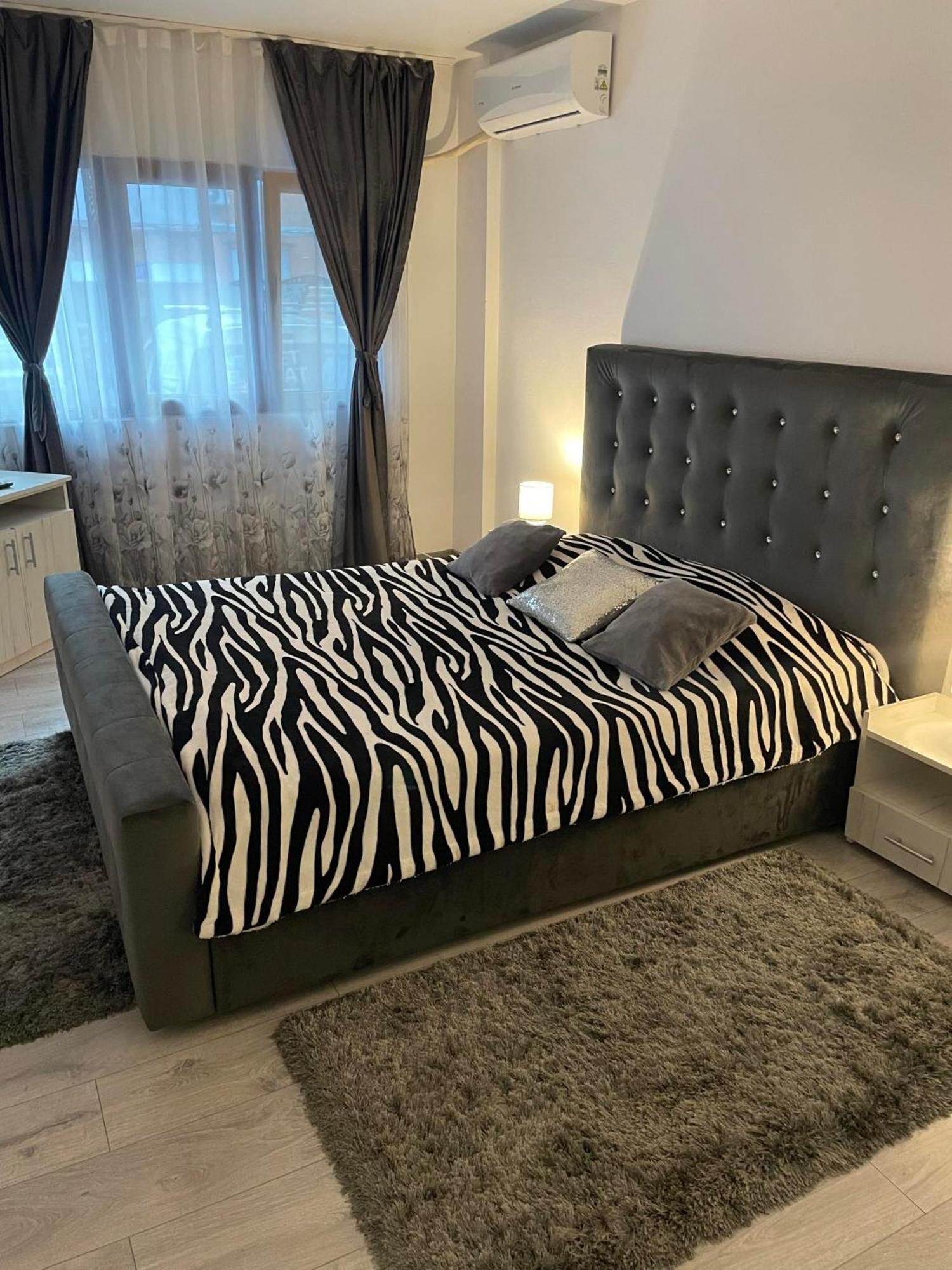 Apartament Nectaria Baile Herculane Bagian luar foto